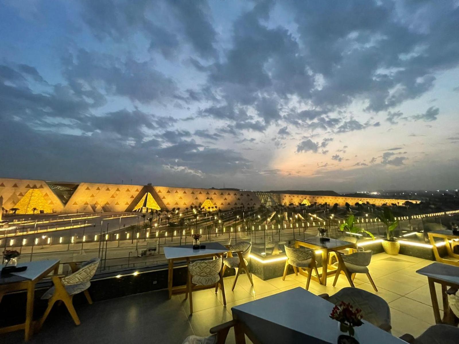 Royal Great Pyramid Inn Kafr Ghatati Екстер'єр фото