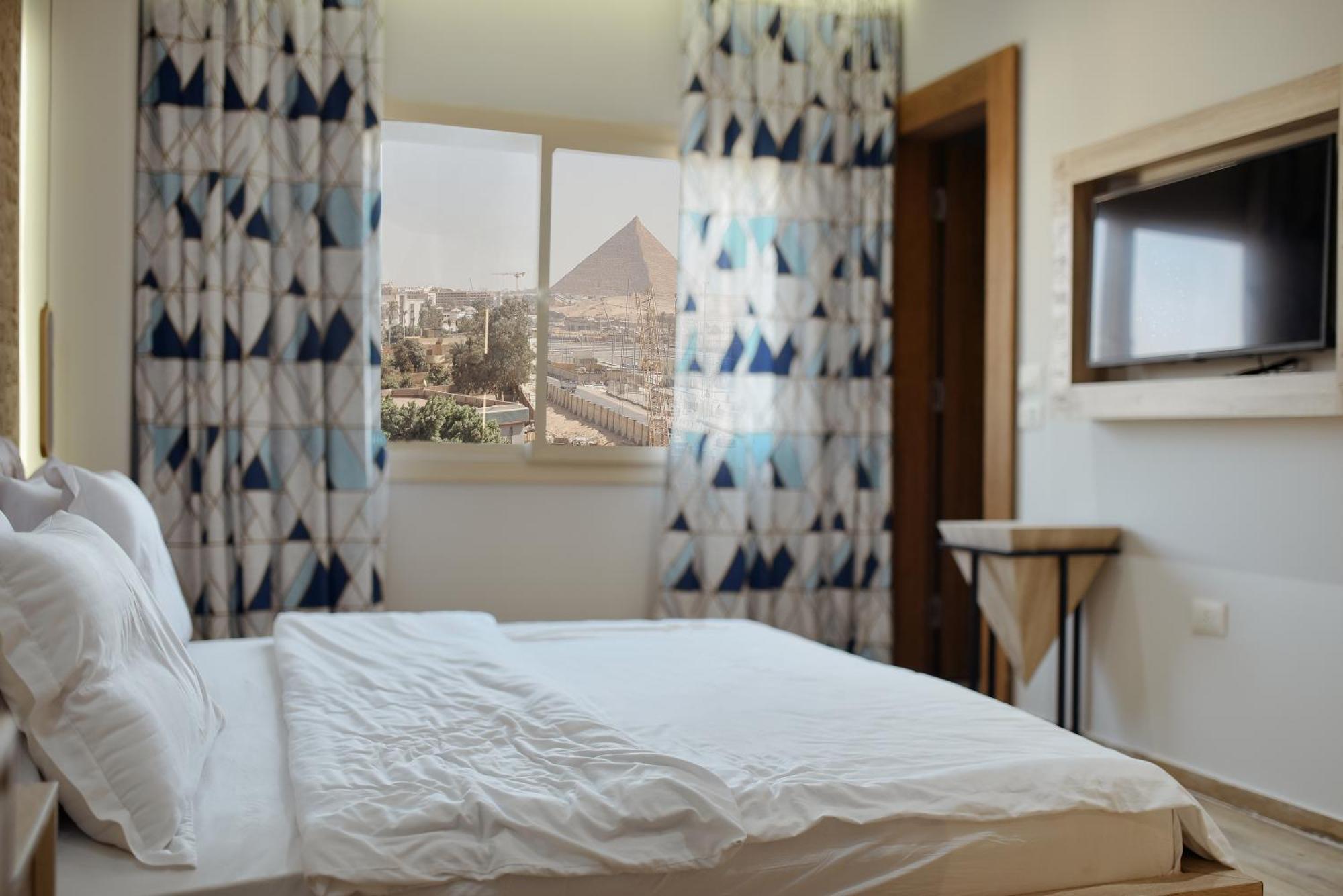 Royal Great Pyramid Inn Kafr Ghatati Екстер'єр фото